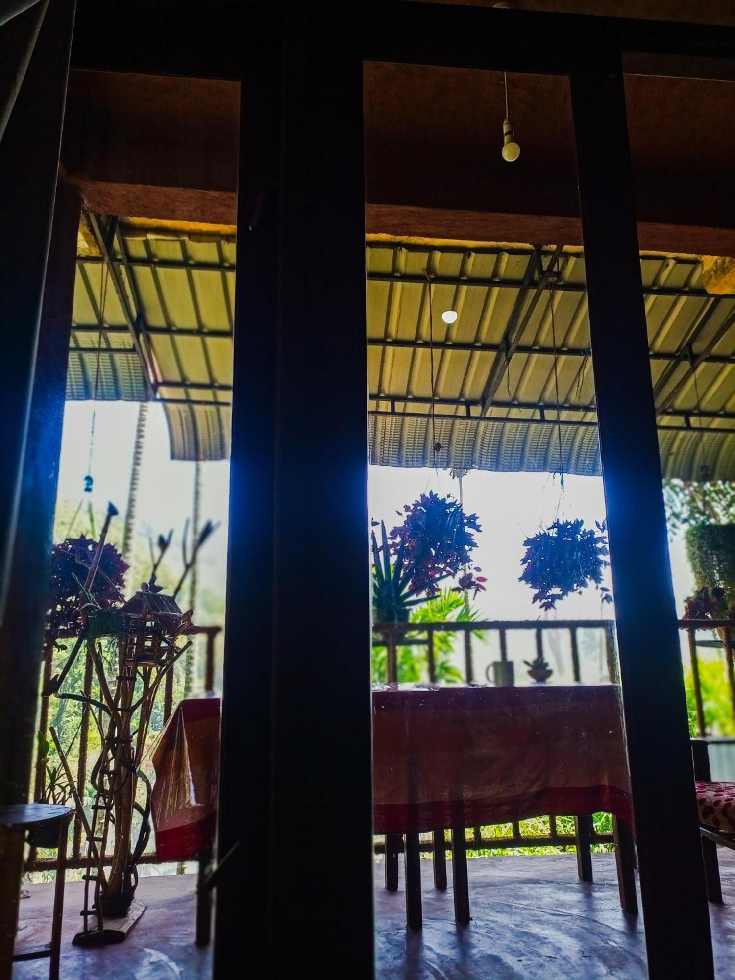Creek Downhills Bed & Breakfast เอลลา ภายนอก รูปภาพ
